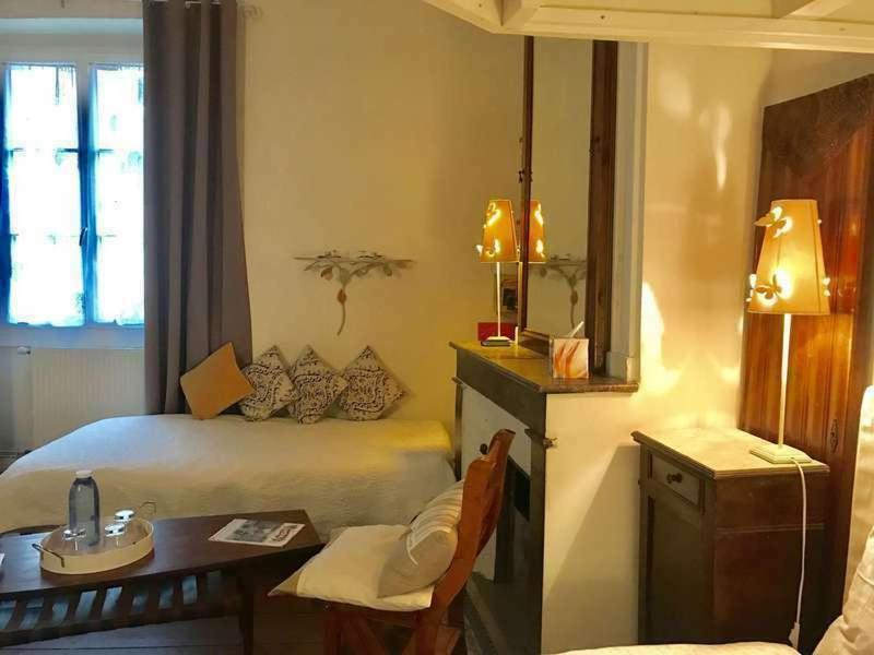 B&B Le Miroir Aux Fees Bordeaux Luaran gambar