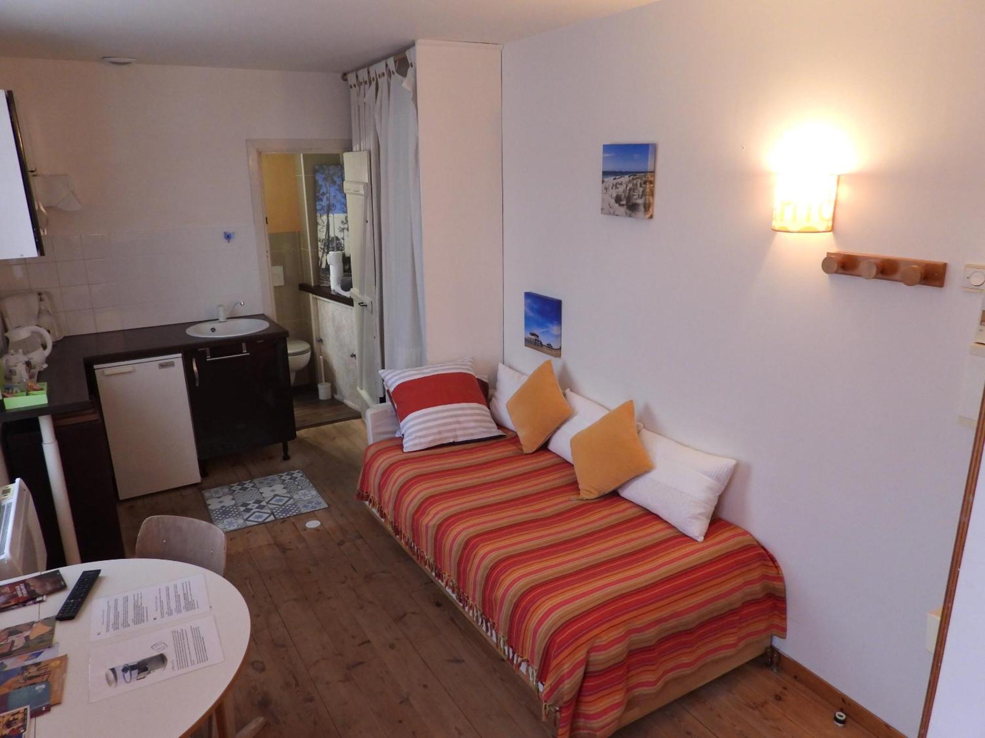 B&B Le Miroir Aux Fees Bordeaux Luaran gambar