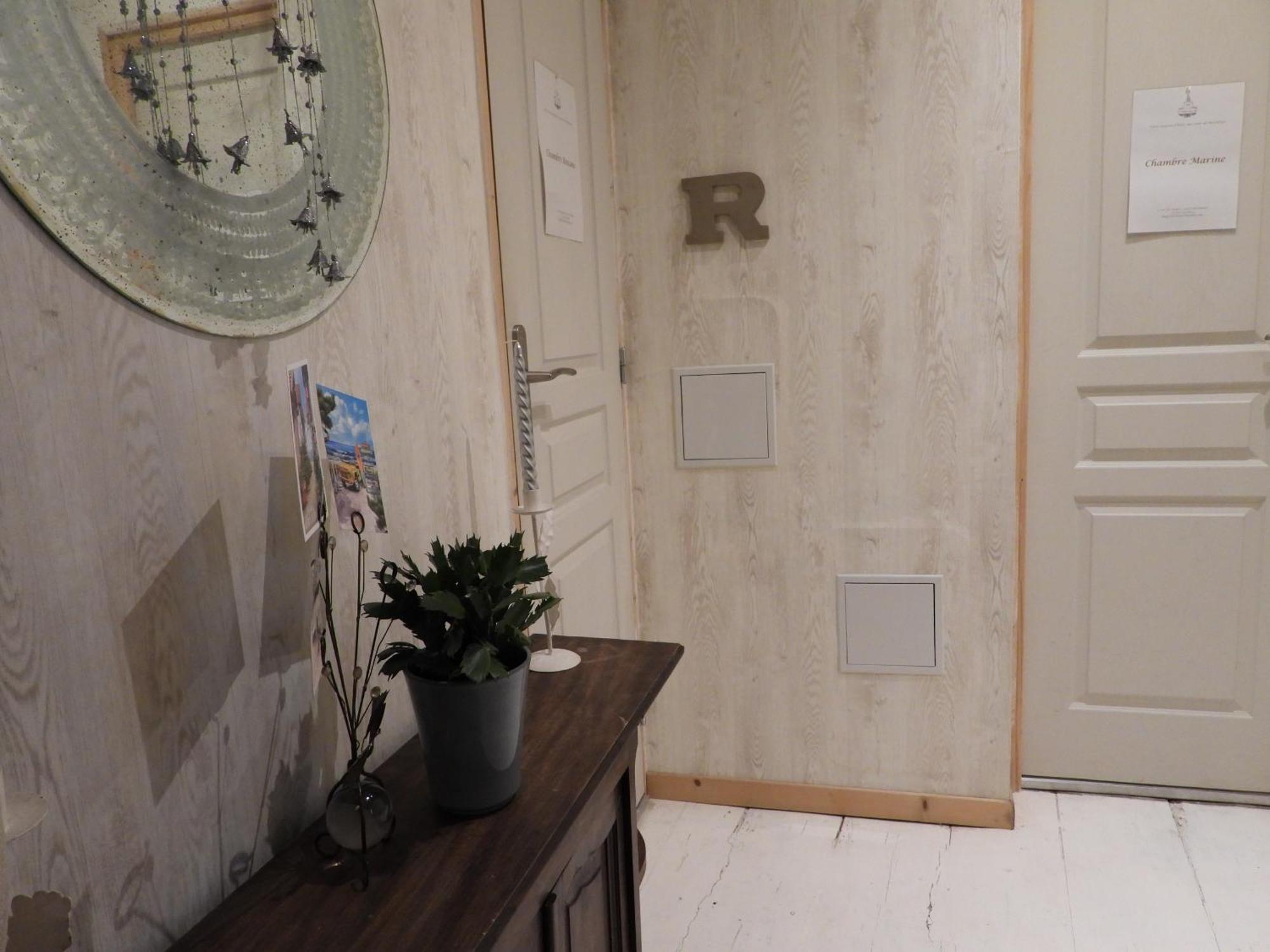 B&B Le Miroir Aux Fees Bordeaux Luaran gambar