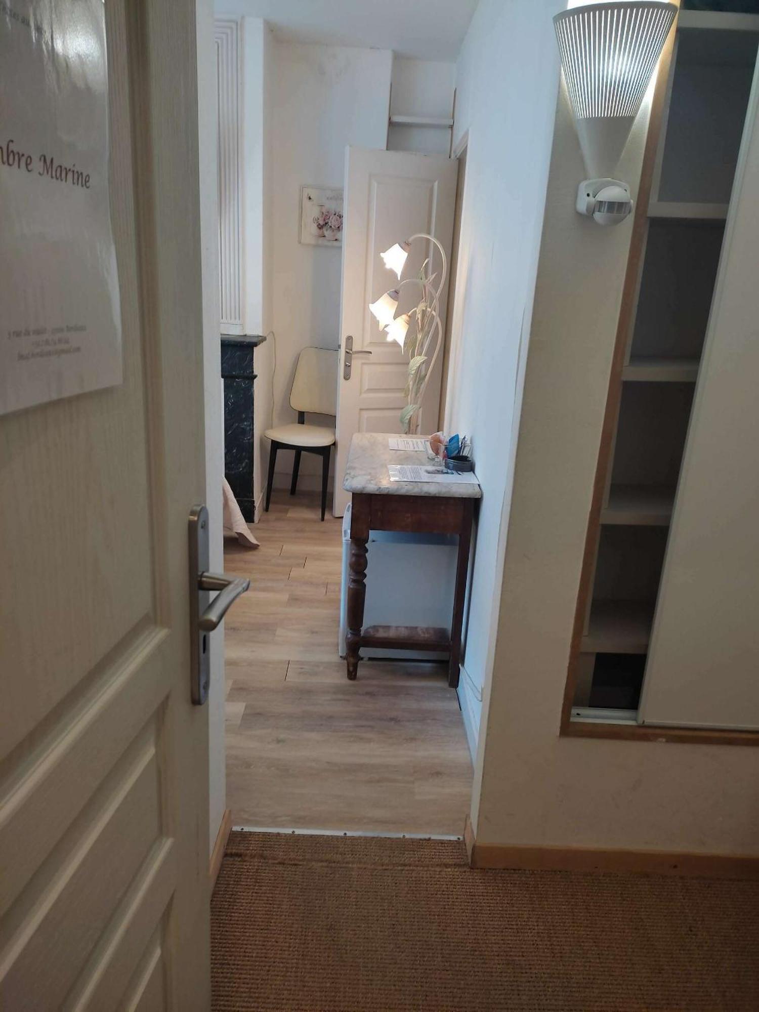 B&B Le Miroir Aux Fees Bordeaux Luaran gambar
